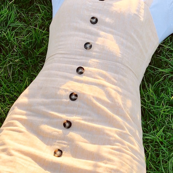 ✨ VINTAGE STYLED LINEN MAXI DRESS ✨ - Picture 2 of 2